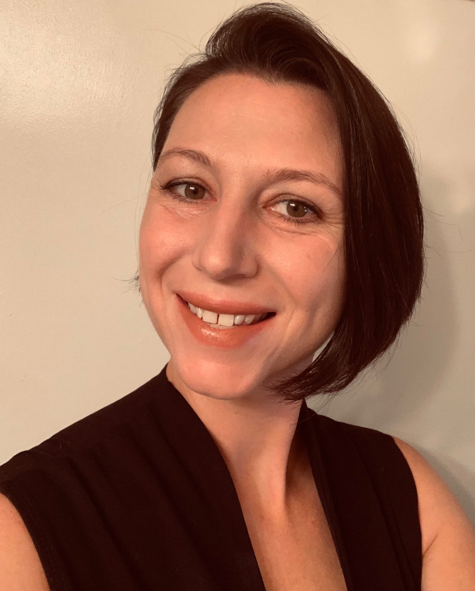 Sarah, part of The Lipo Lounge & Spa team